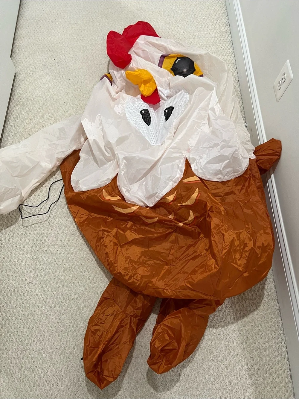 Fall Guys Chicken Inflatable Costume - White and Brown